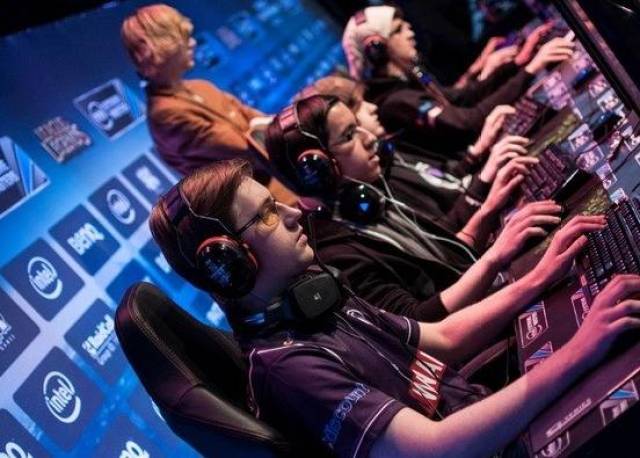 极高默契 极高默契