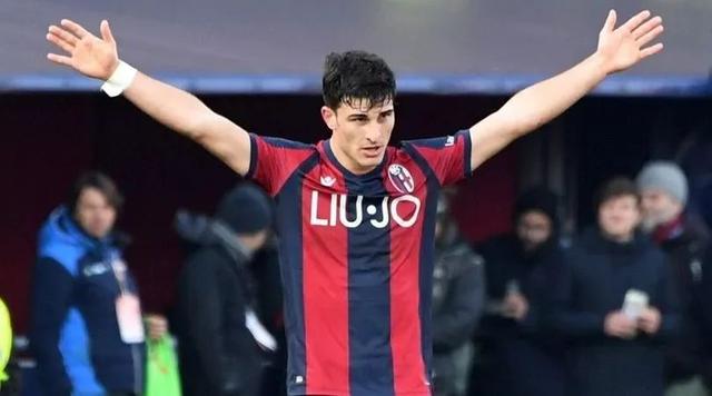 出其不意地 出其不意地