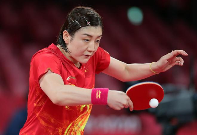 了更多悬念 了更多悬念