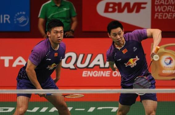 泳赛场上流 泳赛场上流