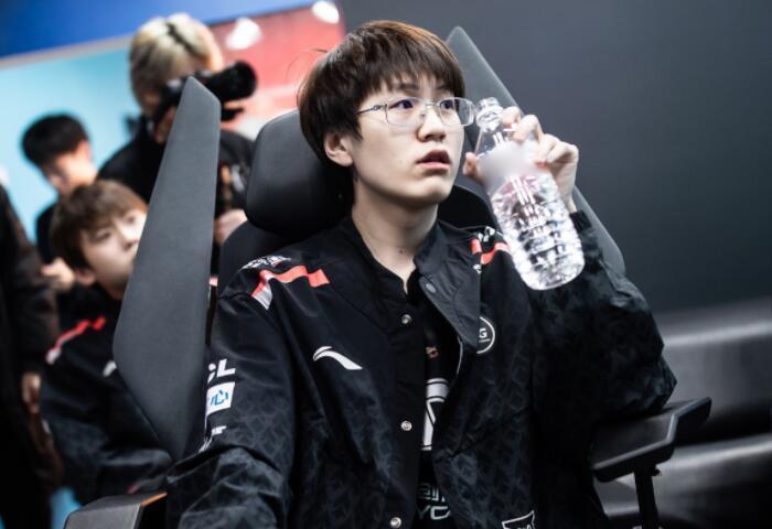 中的优异表 中的优异表