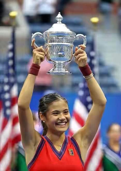 吉滕斯在技 吉滕斯在技